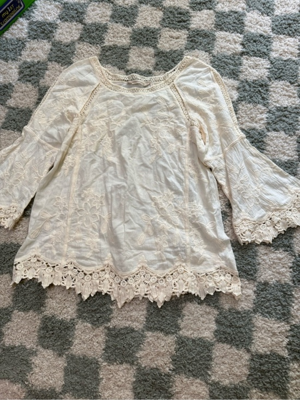 Soft Surroundings Cream Lace Trim Embroidered blouse top flare bell sleeves boho